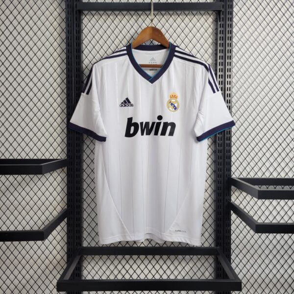 Camisa Retrô Real Madrid 12/13
